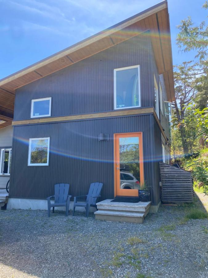 Lucky Creek Guest Suite Ucluelet Exterior foto