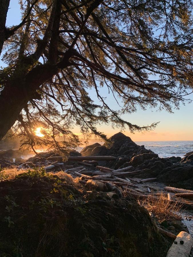 Lucky Creek Guest Suite Ucluelet Exterior foto